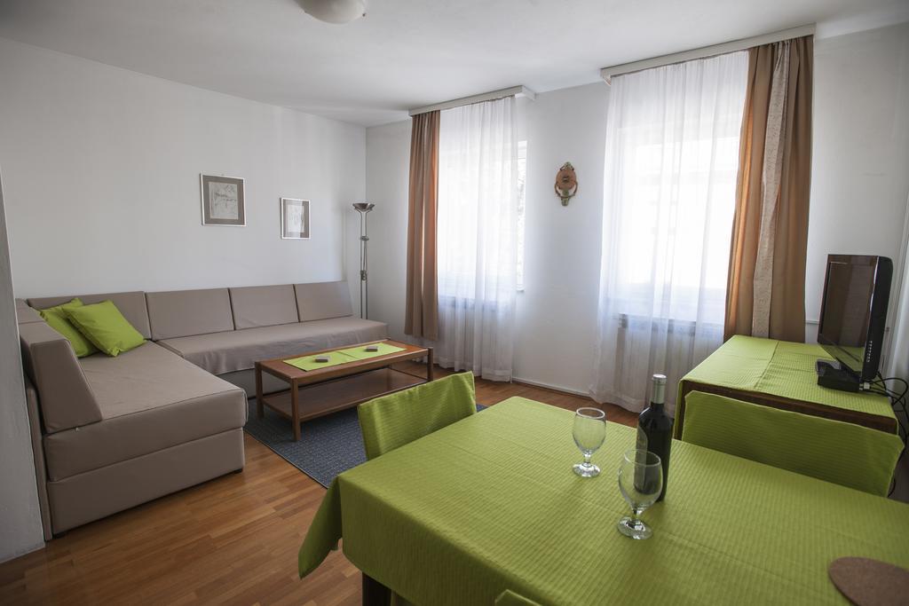 Apartment Fleger Zagreb Extérieur photo